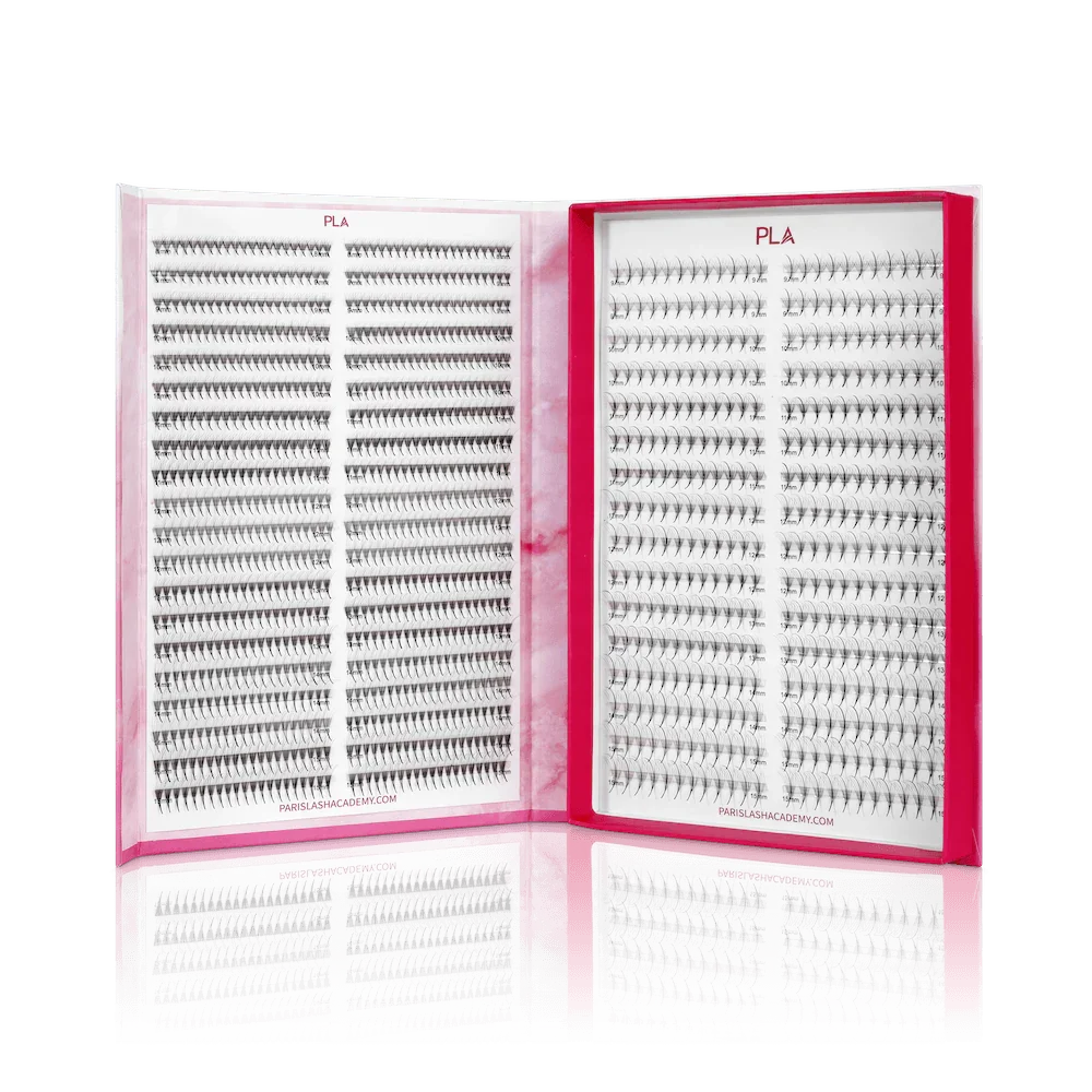PLA's Deluxe Wispy Lash Extension Kit (front view of an open 6D Bold/D Wispy tray)