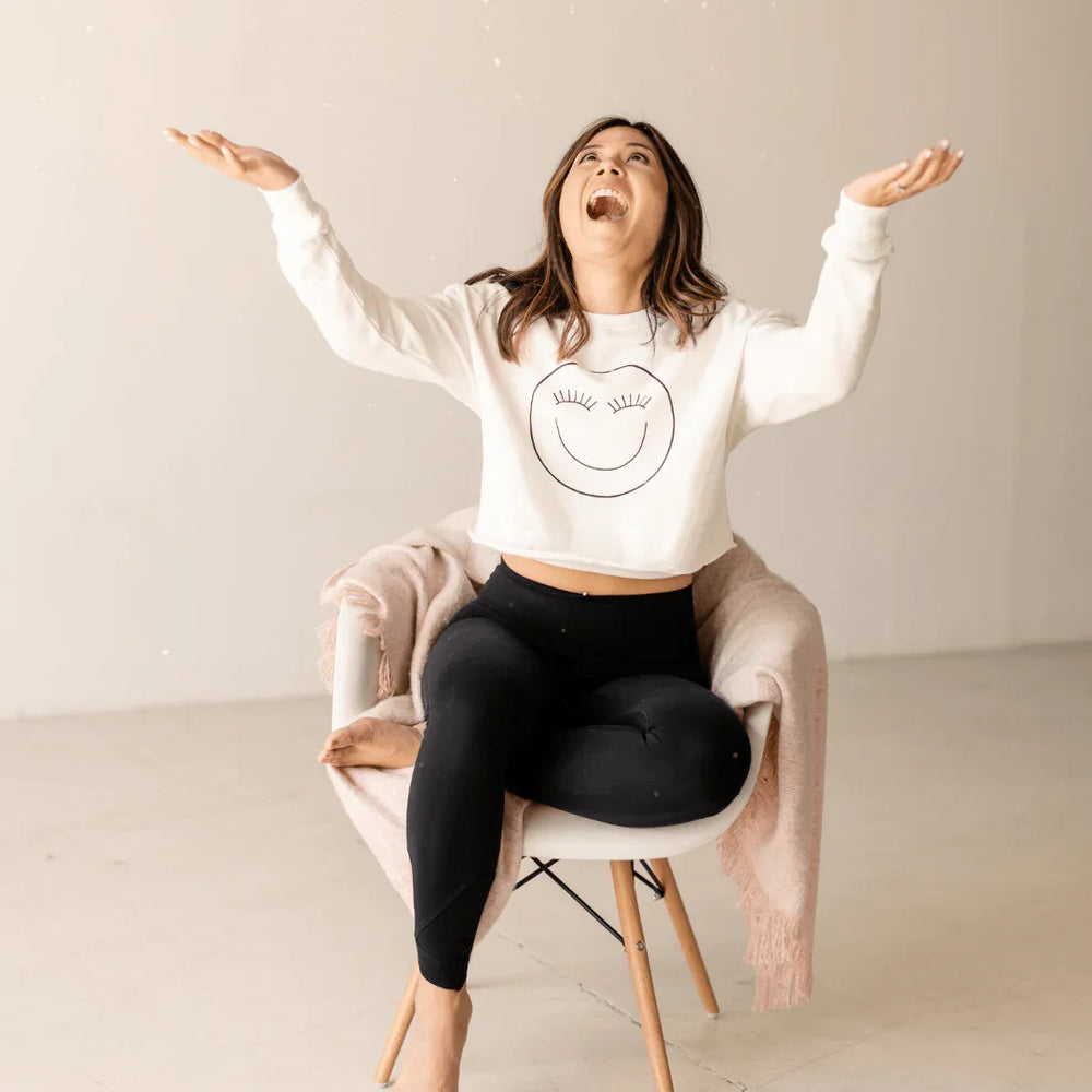 Cropped Crew - White - Paris Lash Academy