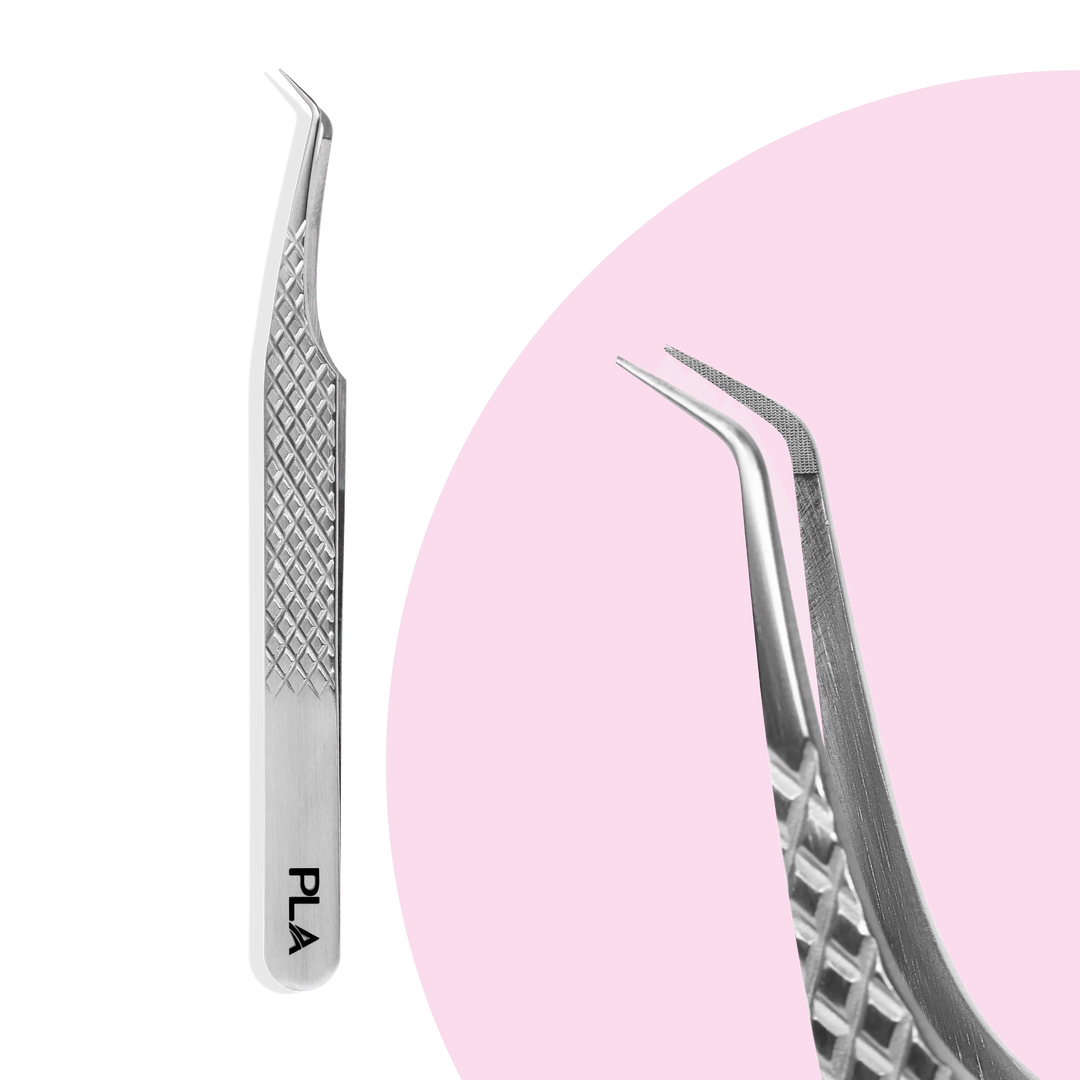 Fiber tip lash tweezers from Paris Lash Academy: 15 Degree Volume, Regular 12cm (back view and close up view of the tip)