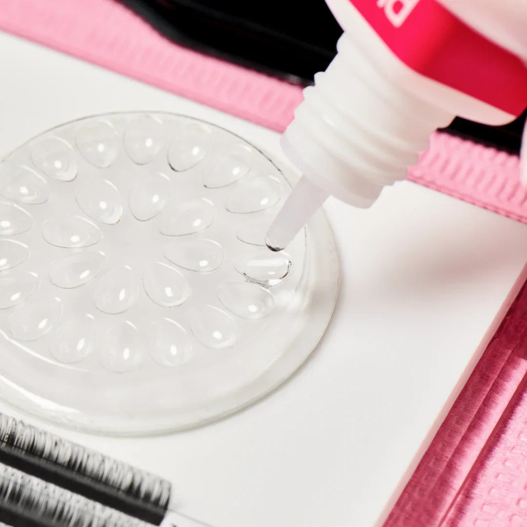 Does Eyelash Glue Expire?