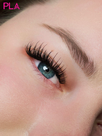 Clean Girl Aesthetic: How To Create Lash Look That's On-Trend