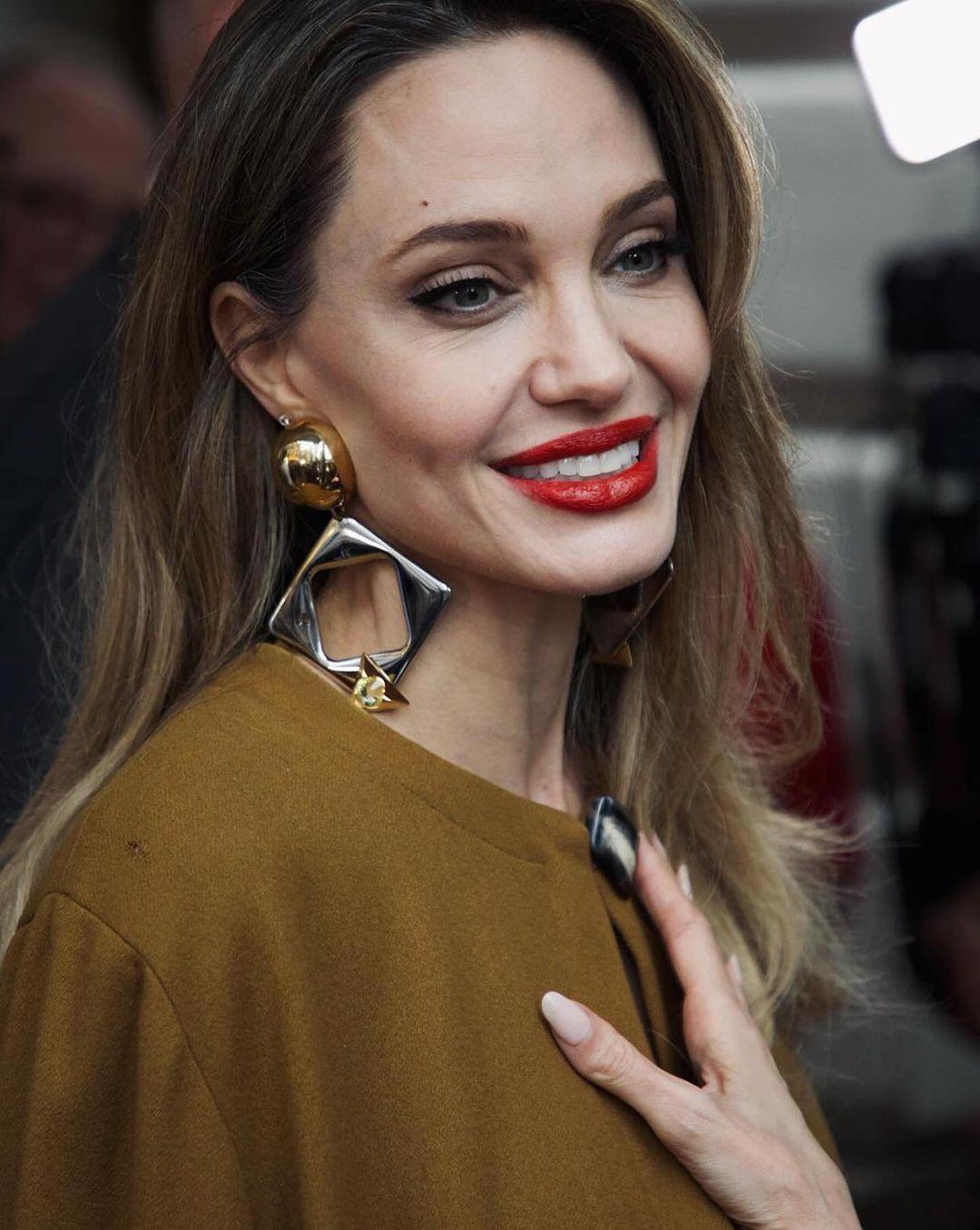 Get The Look: Celebrity Nails Series Using PLA | Angelina Jolie: A Blog by PLA