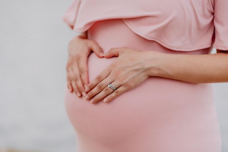 Can You Get Lash Extensions While Pregnant? - Paris Lash Academy