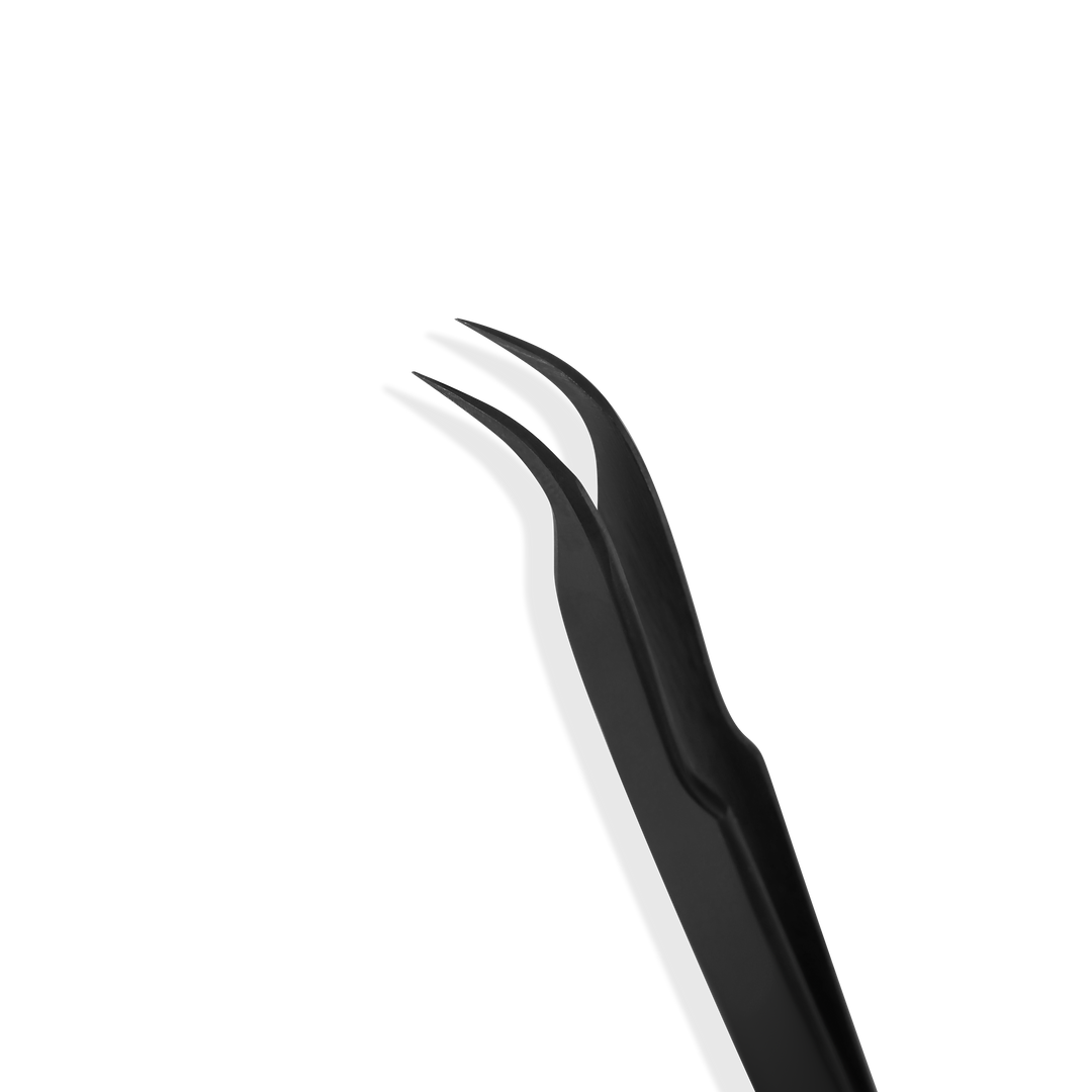 LIMITLESS Smooth Grip Tweezer - Silhouette