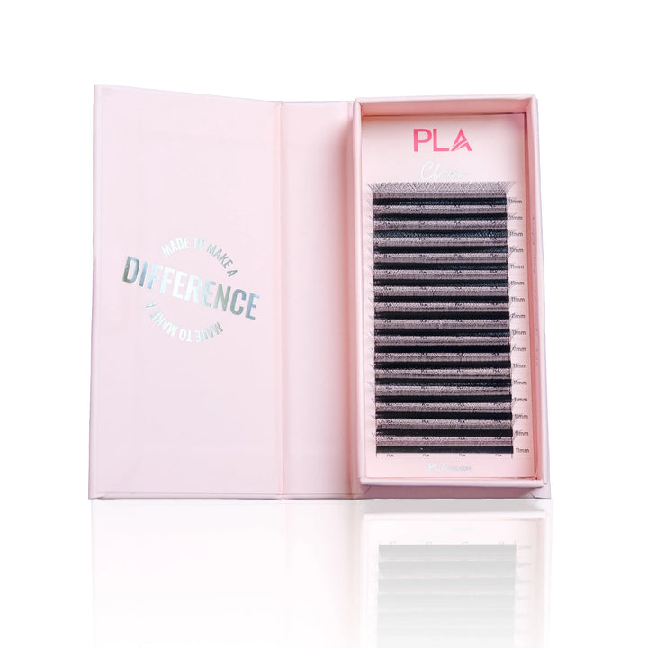 Clover lash trays from PLA Beauty Inc. — Single length (front view of open lash tray)
