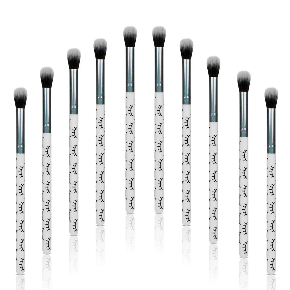 Ten Cleansing Brushes - Paris Lash Academy